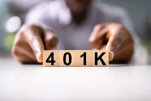 I’m 40 With 25 Years to Retire. Ignoring My 401(k) Match Could Cost Me Almost $165,000.